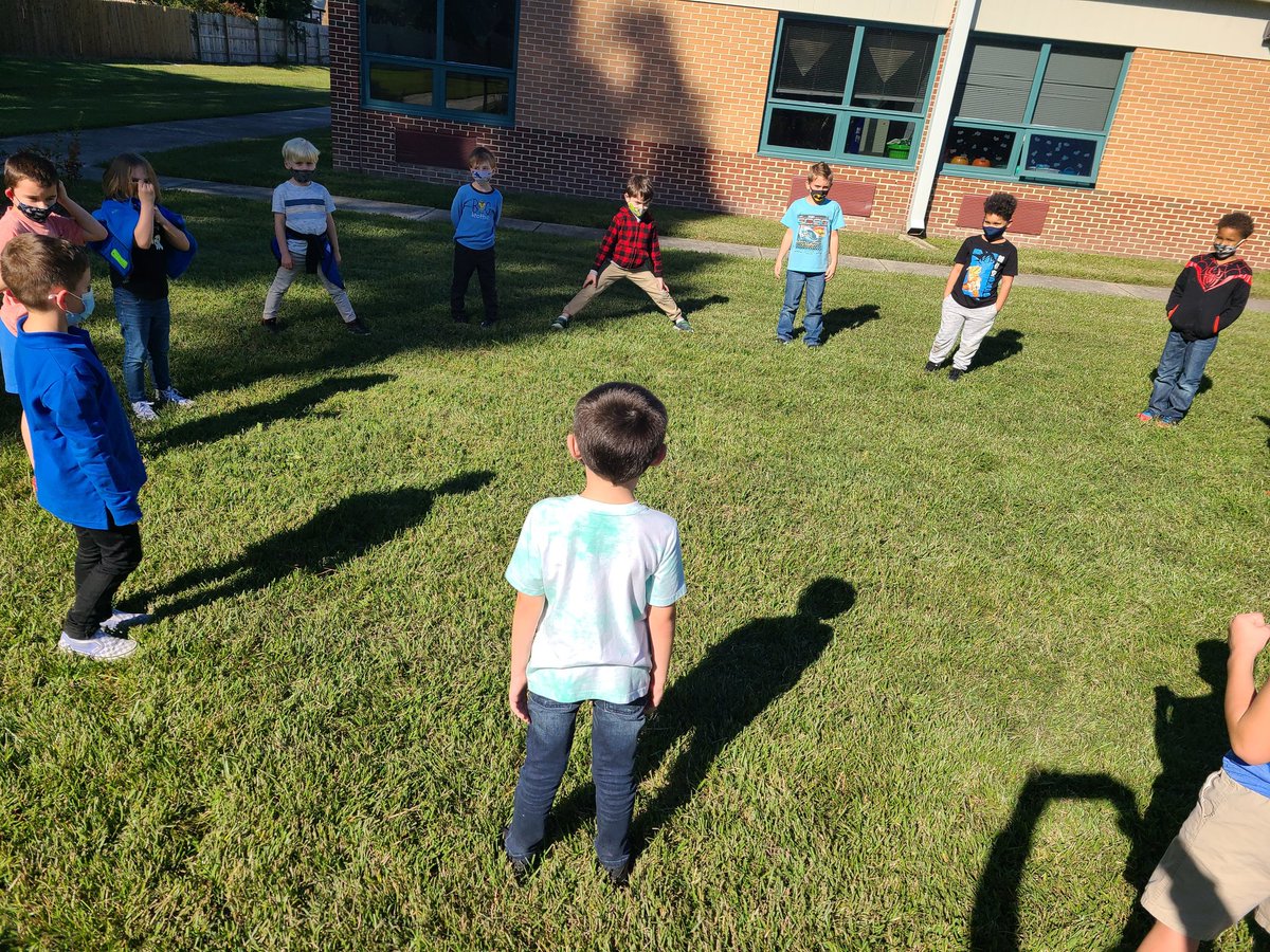 Closing Circle outside in the sunshine = fresh air, smiles and giggles under those masks, while each shared the best part of their day today! (So many said "Being with my friends and my teacher.") ❤❤ Melting heart. <a href="/MalibuESVB/">Malibu Elementary</a> #WeAreVBSchools