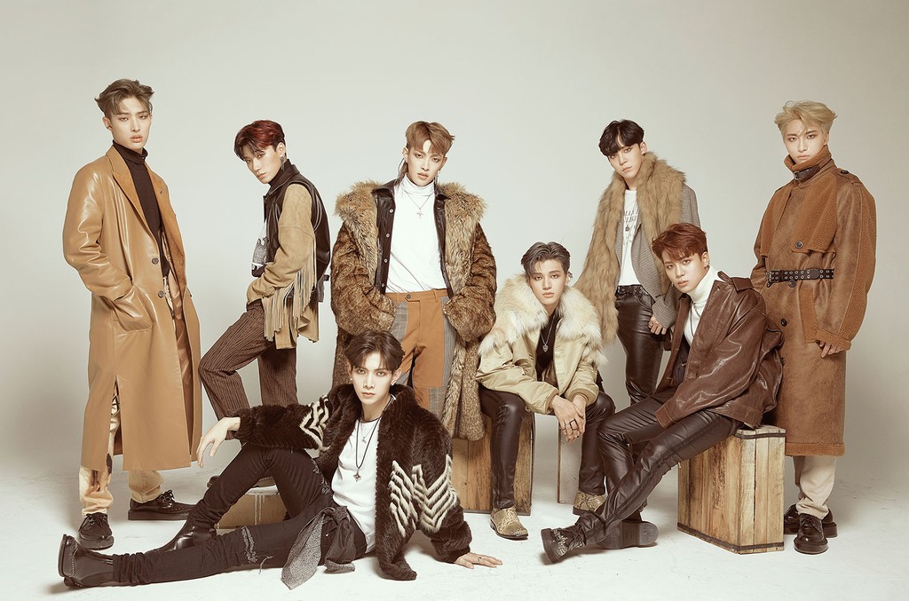 zyrapunzalan's tweet photo. @MTV @KevanKenney I'll be that somebody for ya
Thousand miles it don't matter
When you're feeling under pressure
Say the word I'll be there
#One_day_at_a_time
#ATEEZ of #에이티즈 

REQUEST @ATEEZofficial @MTV #FridayLivestream https://t.co/vOOM6ZXkwO