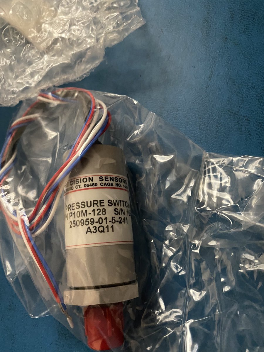 TriumphQuality's tweet image. P10M-128 - We have the following in stock and ready to ship! #P10M128, #pressureswitch, #precisionsensors, #switches, #inventorystock