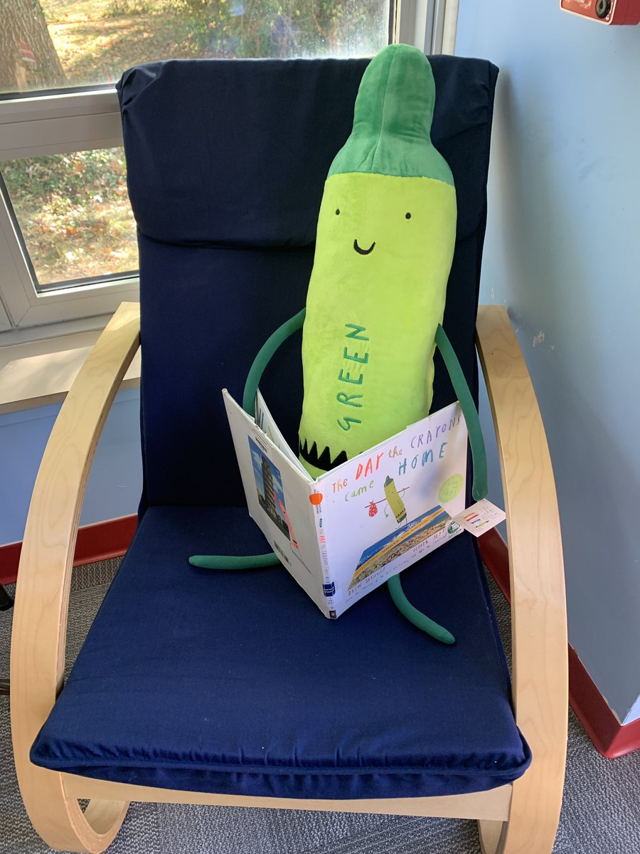 BallwinLibrary's tweet image. “The Day the Kids Came Home” Exciting day as the library welcomed back our in person 3rd-5th graders. Green Crayon was all smiles. #thisisOURballwin