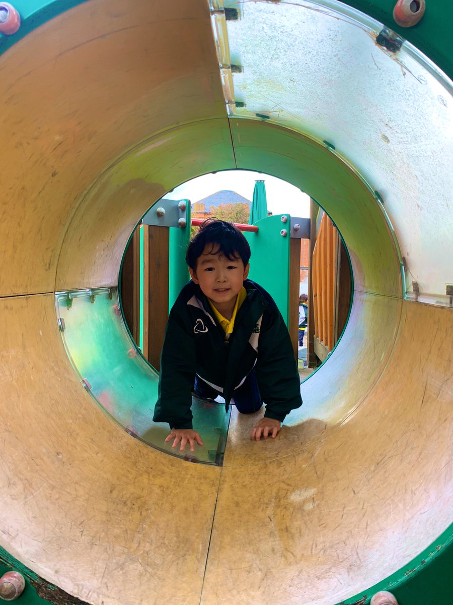 ElmsSchool's tweet image. Reception enjoyed taking part in an obstacle course during their P.E lesson today #GoFurther #GrossMotorDevelopment