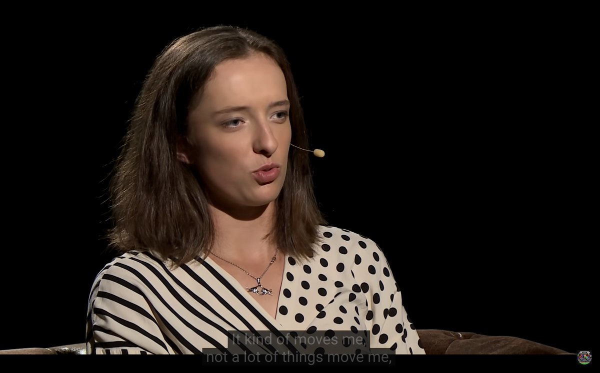 FortyDeuceTwits's tweet photo. Thanks to everyone who sent me this 2 part Swiatek interview during the fortnight. Finally had  time to watch and you were all 100% correct, it’s outstanding.

Mandatory viewing.

Part 1: https://t.co/coGlAKwngu

Part 2: https://t.co/BgWIWoxCy3 https://t.co/i1cHm9r03o
