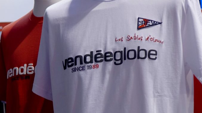 le Vendée Globes 2020: départ le 8 nov.2020 en sollitaire et sans escales...tous les 4 ans. le record: 74 jours 3 heures 35 minutes et 46 sec monocoques 60 pieds IMOCA qui vas battre Armel Le Cleach https://t.co/IEY15Syx04