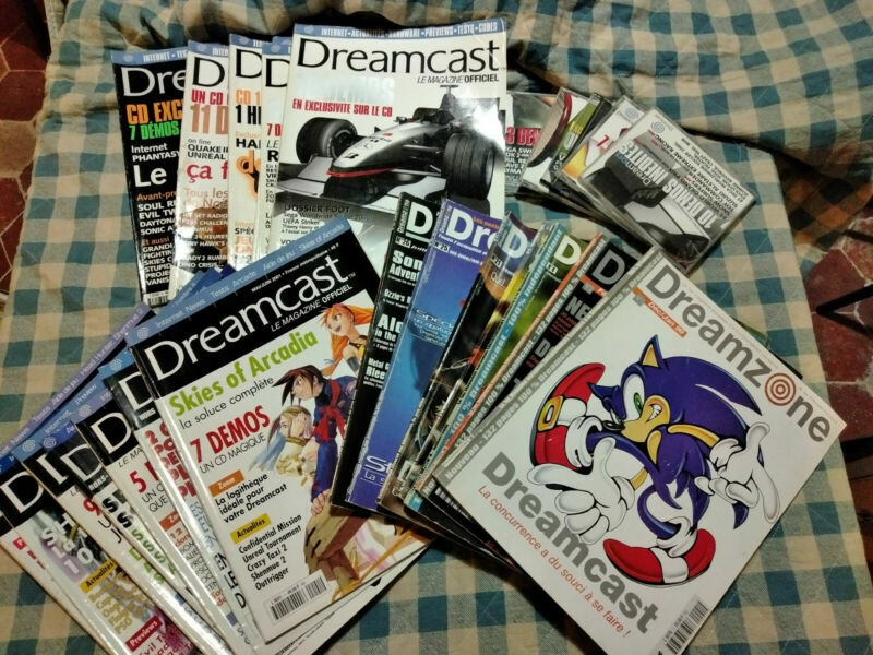 DCAuctions's tweet photo. French magazine Dreamcast and Dreamzone lot + 5 dreamon discs 🔥🔗https://t.co/N5FO6D12vJ #retrogaming #HotDC

Auction from France. https://t.co/yFYbQMrXDb