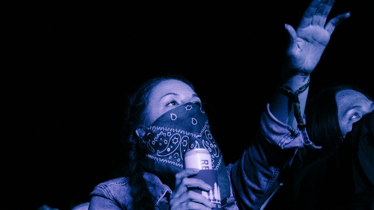 Will y’all help us out real quick?! We want to hear from you so we can make next years festival even better. Click the link below and leave some feedback from #LMF2020 or just to share some of your fave memories from this past weekend! 👇👇👇

bit.ly/LMF20_FEEDBACK