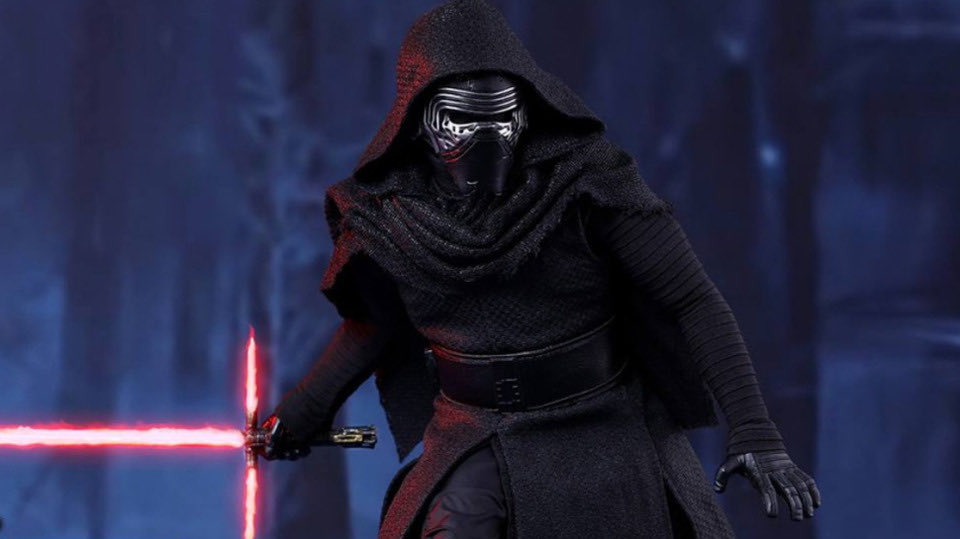 Kylo Ren drinks black instant caf. He likes when it’s bitter and burns his tongue because it fuels his hate. (It’s actually because he doesn’t think he deserves to enjoy things, but he’s not ready for that conversation)