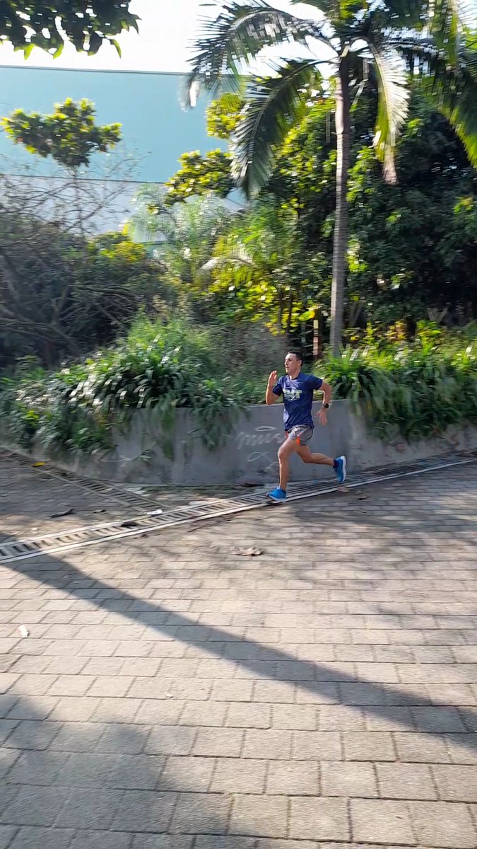 Ivan41122895's tweet image. Series de  velocidad #trailrunning #Runner #runnermen #runnColombia #runningmotivation #trailrunning #runcommunity #RunnerEspaña #runnerMundo #runnersadidas #runn #corredores