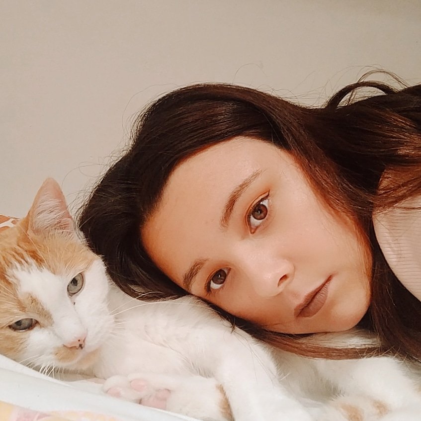 a_marina_2000's tweet photo. Witch and her cat 🔮

-going to start posting on here more🙃

#witchtober #cat #Autumn https://t.co/eA3tinhdFh
