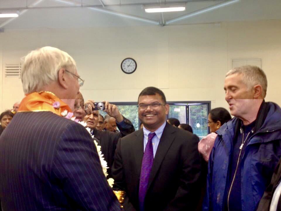 desidesignuk's tweet photo. 5 years ago I spent my @RELXHQ charity day at the Crawley Hindu Temple where I was honoured to meet HRH The Duke of Gloucester, Prince Richard.  It was a fantastic experience and reminded me that all of the hard work put into local projects by volunteers does not go unnoticed. https://t.co/3GqmCAhNEK