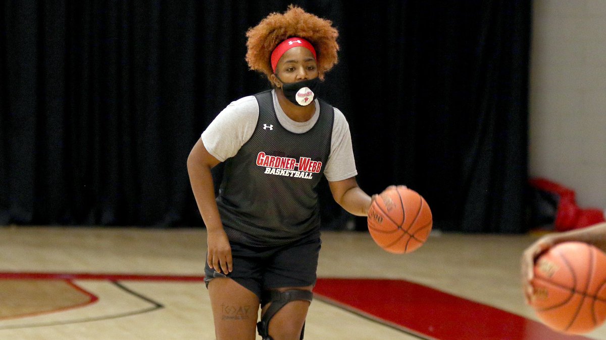 GWU_WBK's tweet photo. More ๐ธ from the first official practice.
#JustKeepRunnin #RunninBulldogs ๐ถ๐ https://t.co/835EnUd5Xl