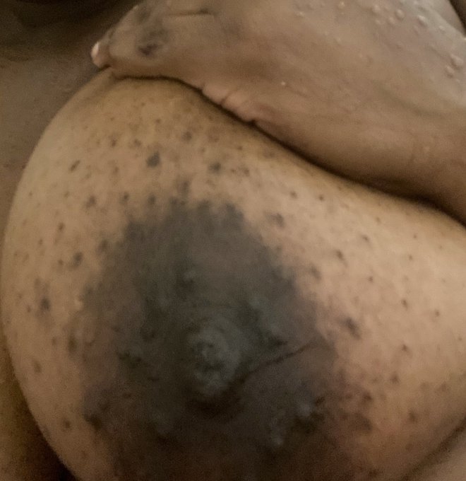 Guess I&rsquo;ll participate in tittie Tuesday 😉💦👅 https://t.co/QUqBjQKt2z<a href="/tag/freaksonly"class="tags"><span>#freaksonly</span></a><a href="/tag/freakshit"class="tags"><span>#freakshit</span></a>