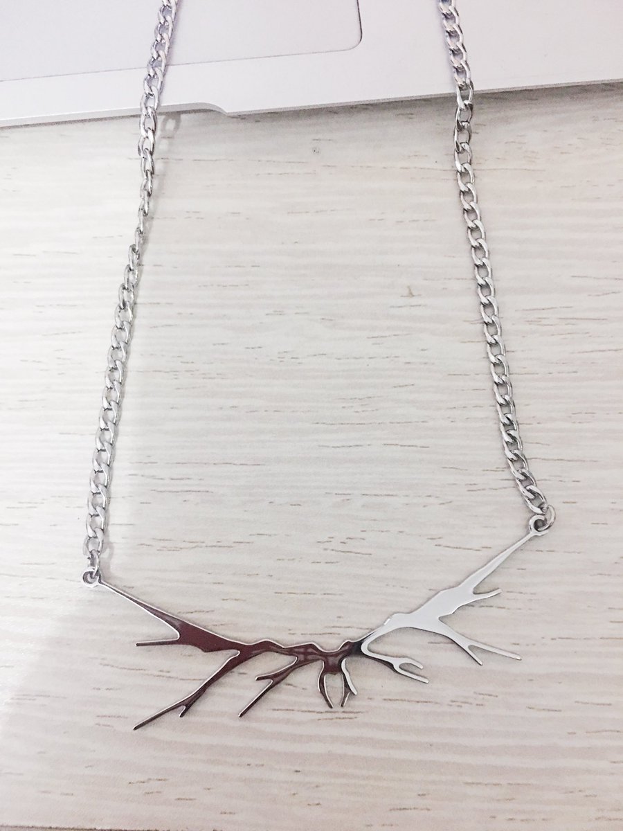 ultrafeel_'s tweet photo. Arael gold and silver necklaces https://t.co/RqmLy2s5fV