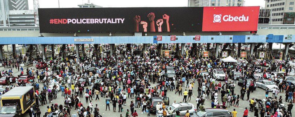 ayemojubar's tweet image. Drop your handle fast and retweet, we want to follow you!

#LekkiTollGate