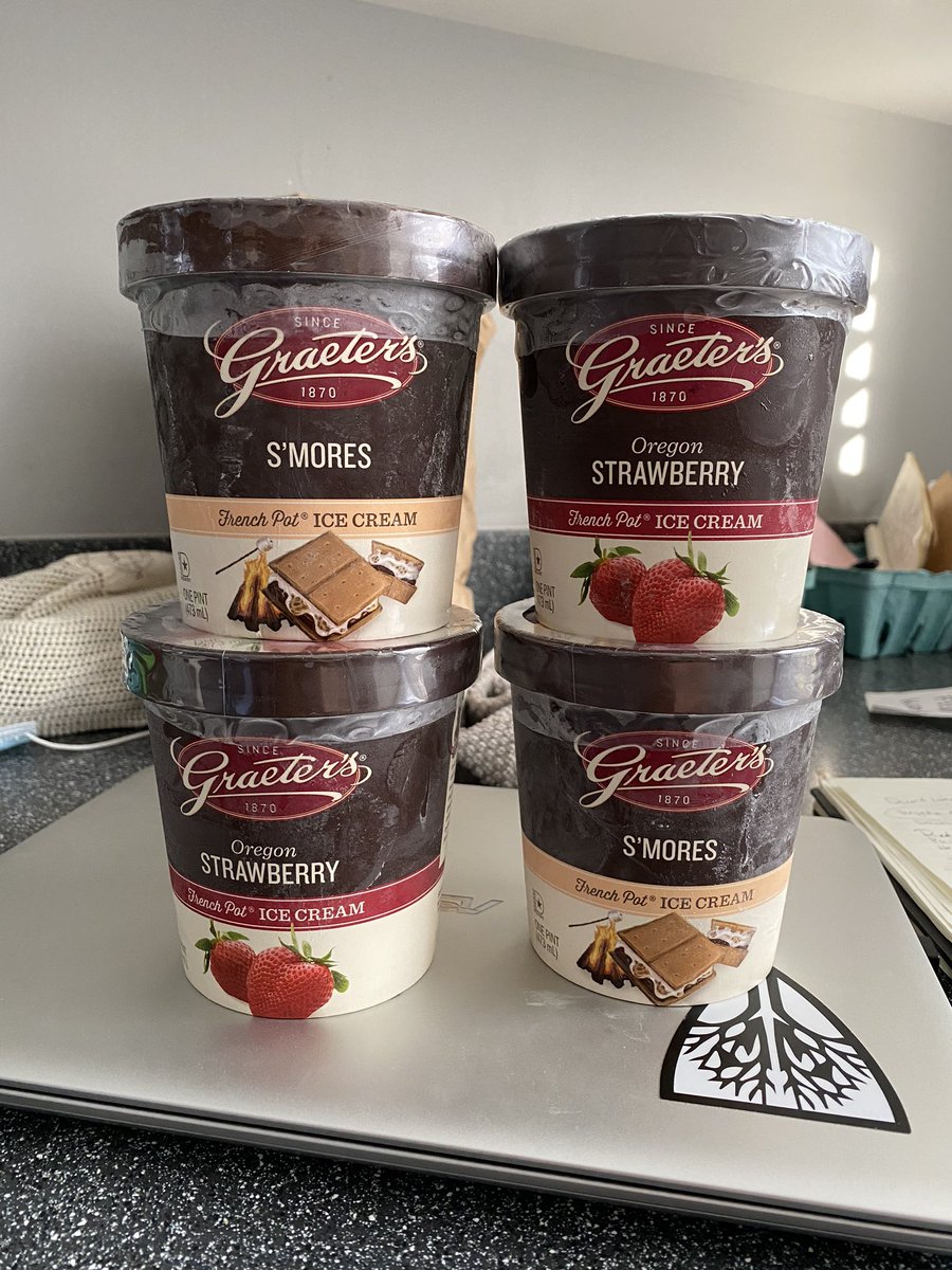 AustinReel's tweet photo. I am getting prepped for the @funtownpod Weight Loss Grand Prix.  @toddmccomas took @JeffOskay to win this thing. @jnalsman didn’t back anyone which feels like a Jeff nod. It’s just me and @graeters now. https://t.co/AeYgMnYPzB