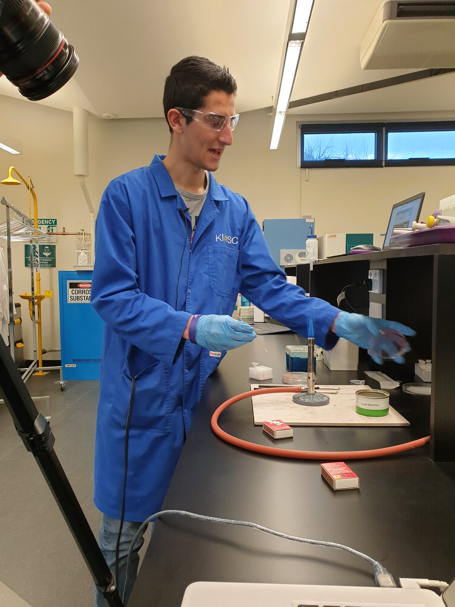 RowvilleSC's tweet photo. Recently #RSC #year12 #Biology participated in Biology Unit 4: Tools & techniques for manipulating DNA program with #KIOSC. This lab looks at how humans impact on biological processes. Check out these photos from the session. https://t.co/1lphKX604e
