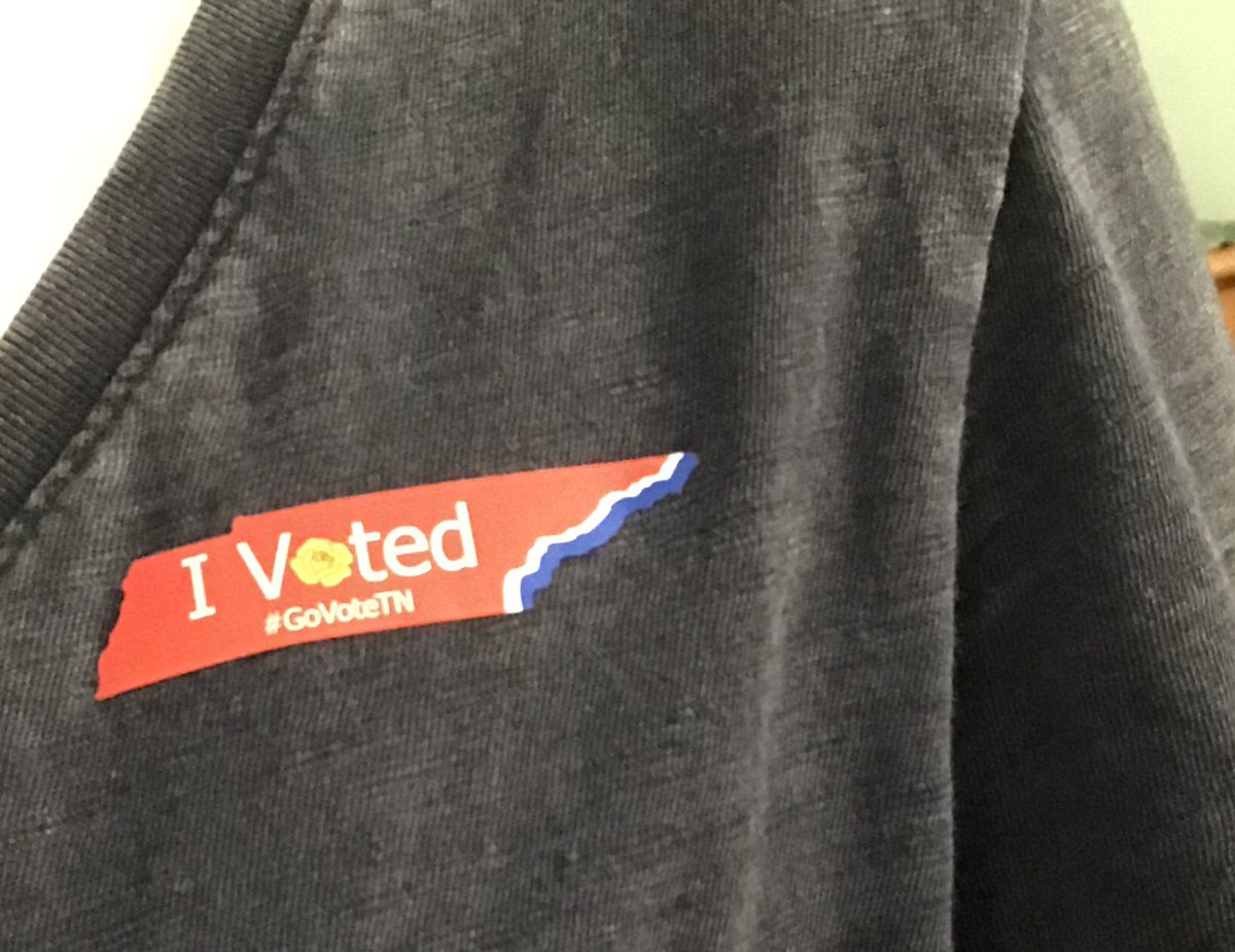 navery101's tweet photo. Great voting experience @WilliamsonTN @CityofBrentwood ! Thanks for keeping us safe! #earlyvotingtn #vote #election2020 #seniorvoter https://t.co/0dzeOhQaPF