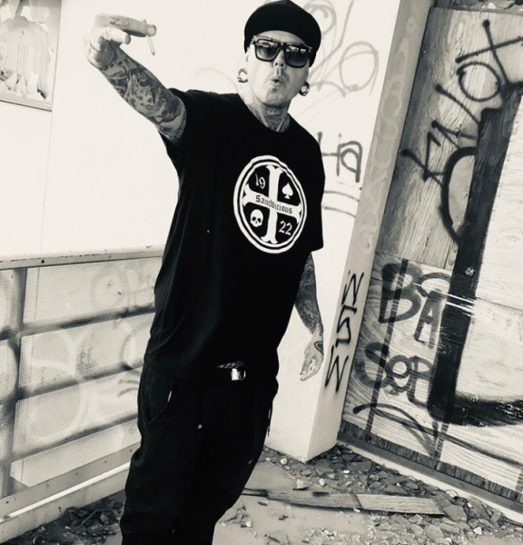 Faygoluvers's tweet photo. Original Kottonmouth Kings Member Saint Dog Unexpectedly Passed Away RIP - We here at https://t.co/Jbgpdw50Rg are extremely sad to report that the original Kottonmouth Kings member Saint Dog unexpectedly passed away... - https://t.co/1vKA8oKhWE @Force5Records @stdog @dirtcorechad https://t.co/pj4moNHvsn