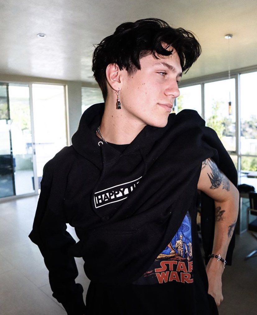 open this thread  @xlilhuddy <3