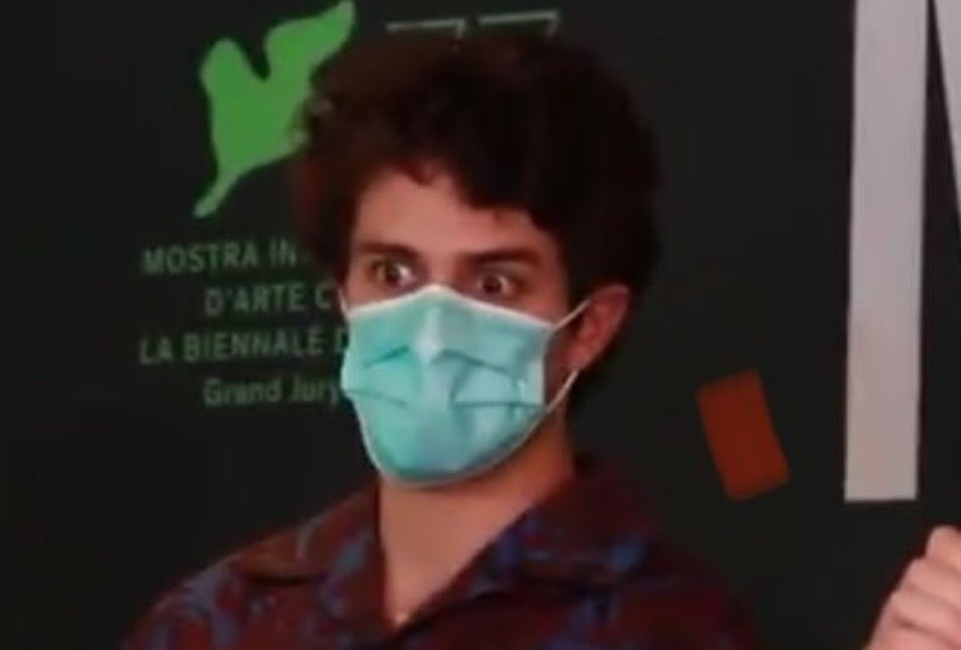 Cesar_MaciasG's tweet image. – Seguro le quitaste el penrose antes de darlo de alta, ¿verdad?
- ...