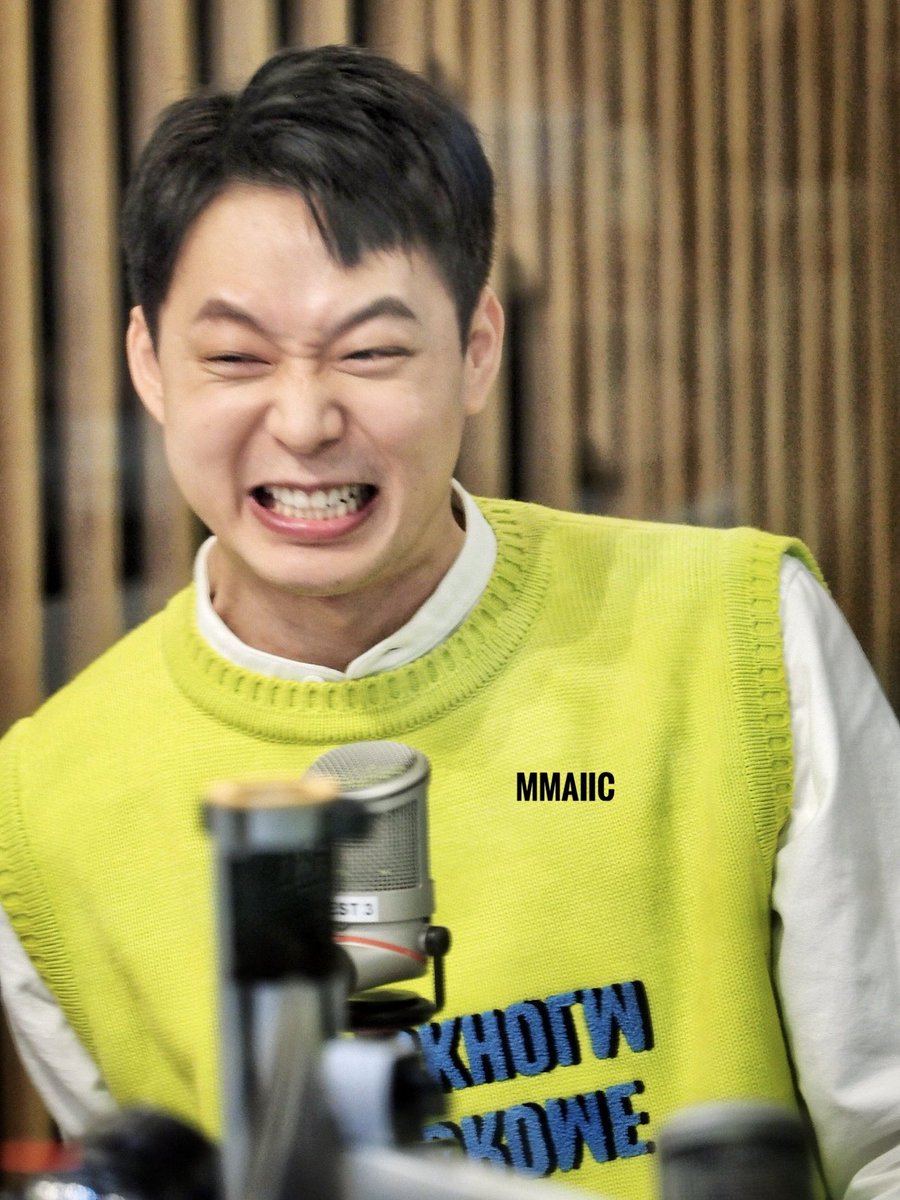 zarangheyyo's tweet photo. #chunface 😬 https://t.co/z16HAgH93g