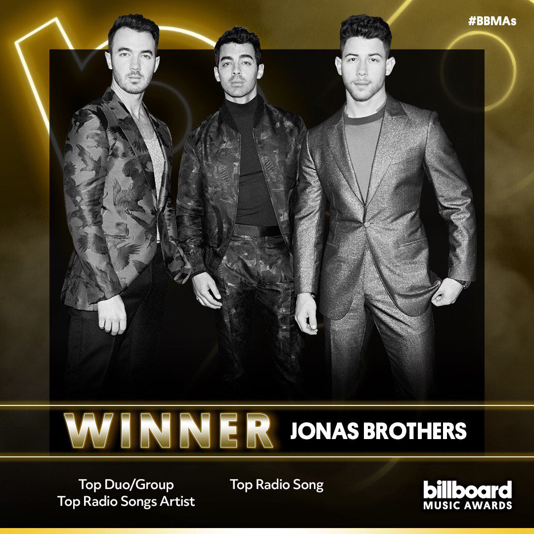 Our #BBMAs journey as a band...

How it started:            How it’s going: