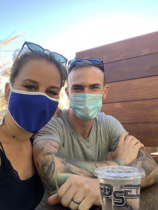 We deserve some grub after that good fucking session. Send money via cash app if you want it to be your<a href="/tag/footworship"class="tags"><span>#footworship</span></a>