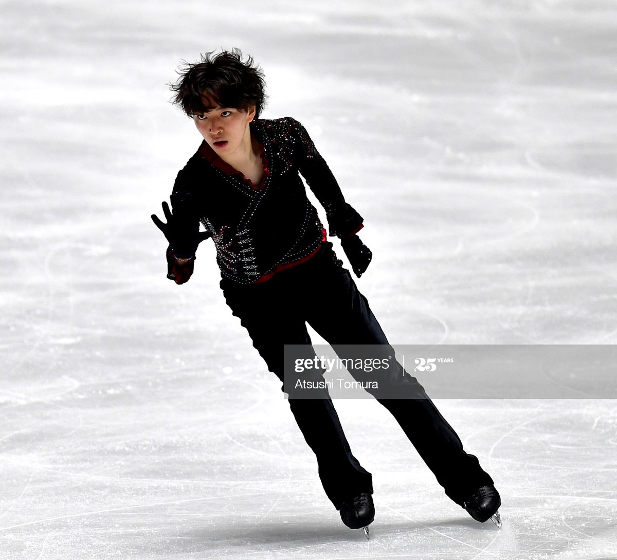 Happy Birthday 🎂 to 🇯🇵 Japan's #YutoKishina! GS Fan Fest @ bit.ly/Yuto_K The 2020 #BavarianOpen 🥉 likes to collect sneakers👟👟👟! 📷 2019-20 FS #ElliotGoldenthal #FigureSkating - Good luck at 2020 #NHKTrophy!