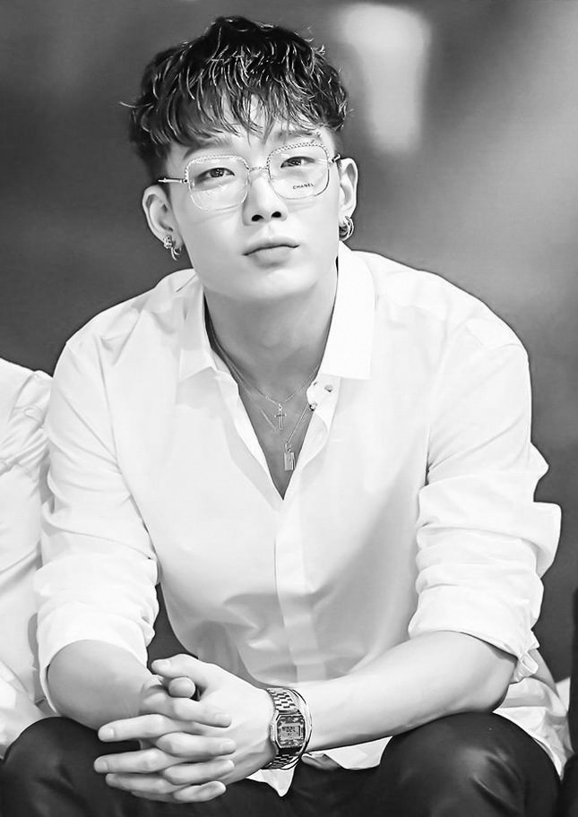 RanikaBobby's tweet photo. Daily Reminder Don't Forget streaming :
Spotlight on any Digital platform:

1. Youtube: https://t.co/ouInI1RRsI
2. Spotify: 
https://t.co/tzELP1600d

Happy streaming let's do this together
#BOBBY #BOBBYFirstOST #RecordOfYouth
#바비 #김지원 #김바비 #金知元 #BOBBYx청춘기록SPOTLIGHT https://t.co/KUlJgimWTO