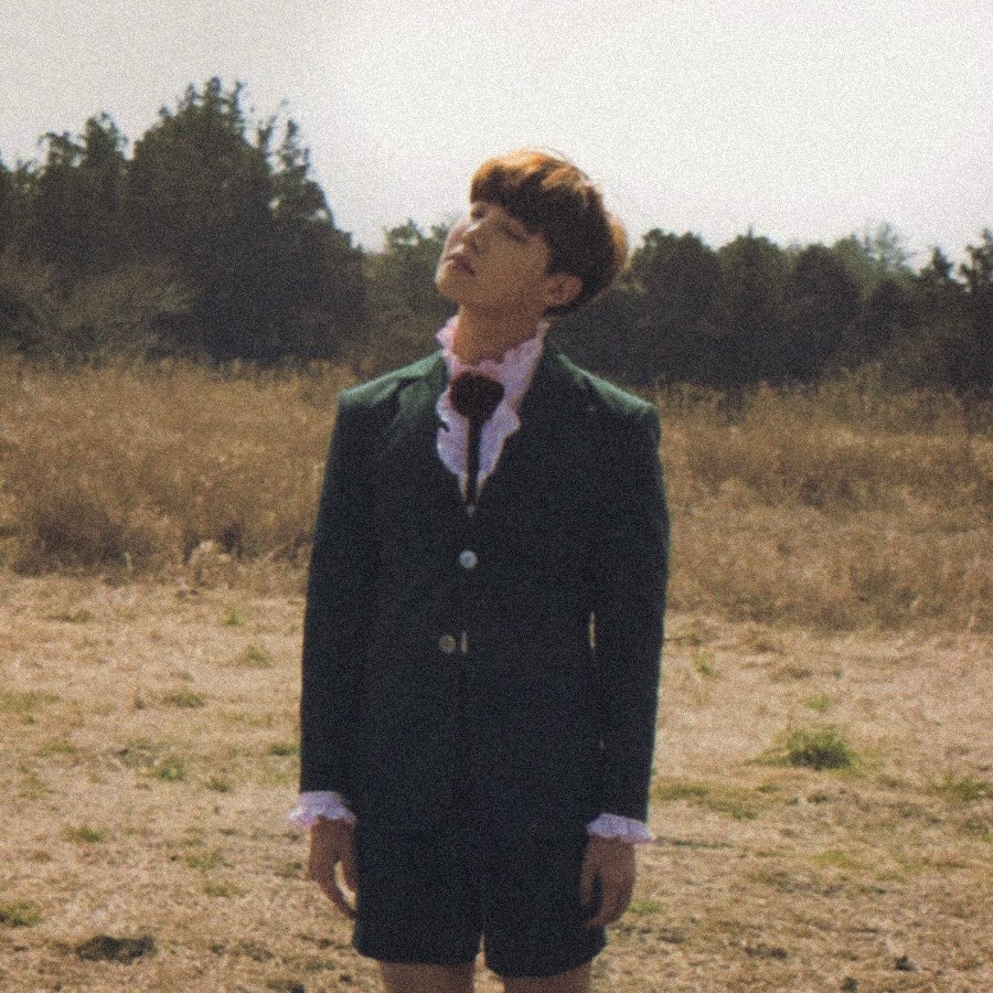 archiveforhobi's tweet photo. “even if the attention isn’t forever, i’ll keep singing” https://t.co/4jOqd3VUNZ