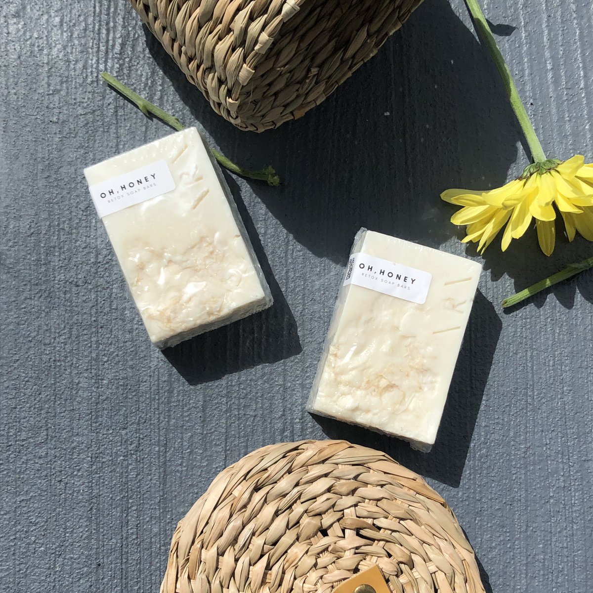 seestyledesign's tweet photo. Hey Twitter. 👋🏾 My next customer could be on your TL. Please retweet. I’m a small soap and skin care company.  All my products are homemade with all natural products &amp; start as low as $6 
https://t.co/1W5JNIzDJK https://t.co/bBezf6tYY6