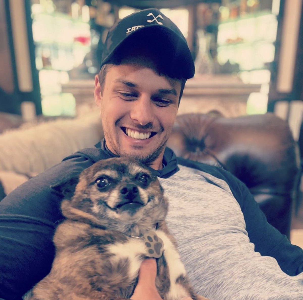 mirandalambert's tweet photo. Happy birthday to my sweet husband. The man I love so much with the most contagious smile. Brendan you are a light. ❤️ (And I love your obsession with cows 🐄) #nyc #dreamboat https://t.co/NJ3OGcRZam