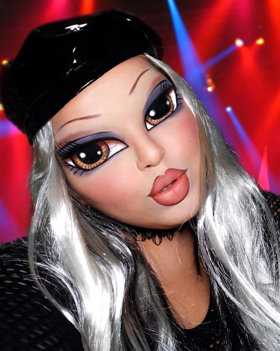 margiesstyle's tweet photo. I like the Barbies but I want the Bratz🖤 https://t.co/MZn29XrUL9