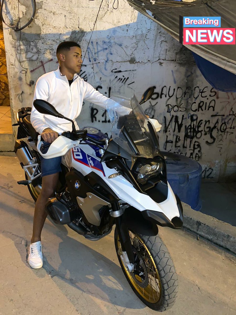 ETINPH22's tweet photo. Calma ae // agora vai tbt rs 💪🏻🥰🥰 https://t.co/3xIhSbvbFw