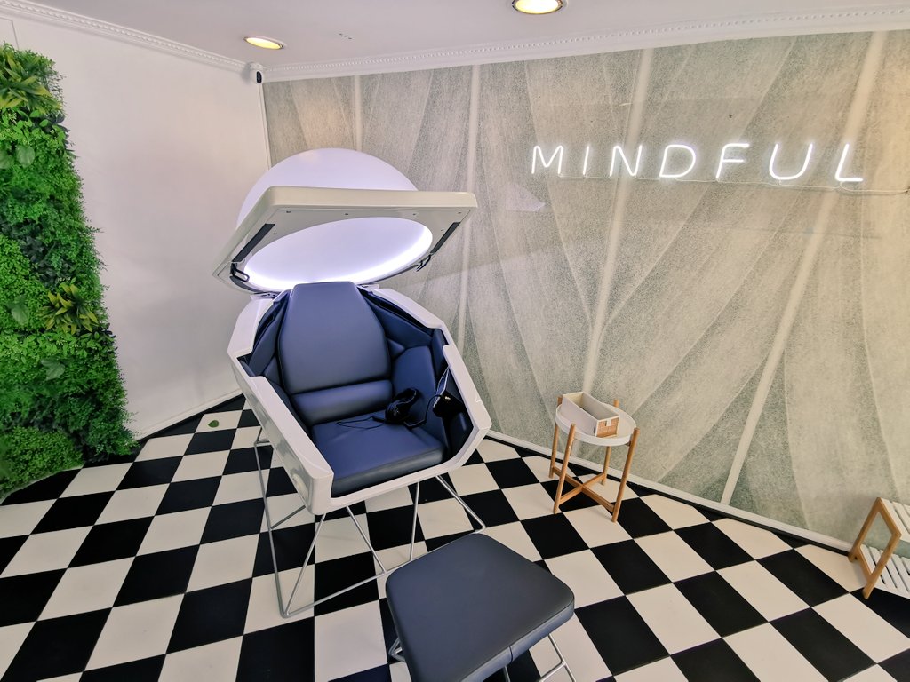 Mindful.cl es una cápsula de meditación única en Sudamérica en donde en 20 minutos puedes alcanzar un profundo nivel de relajación. Además, el lugar completo se diseñó 100% Automatizado y Autoservicio 🤖 Sería un honor que <a href="/LavinJoaquin/">Joaquín Lavín</a> venga a conocer! (Riesco 3038)