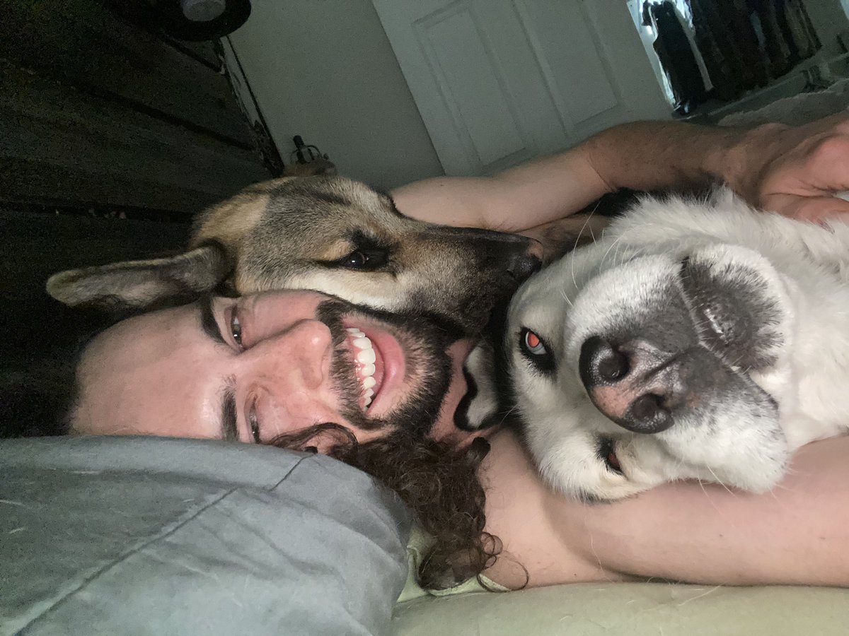 andrew🌻 tweet media