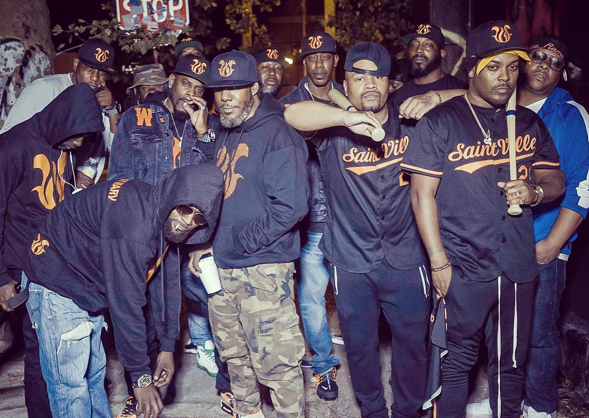 TOMGIST's tweet photo. That @SaintVille129 @Twinsthatwin11 album on the way 💨💨💨💨💨 talk nice 🤷🏾‍♂️ photo and videos by the Great @mrmeredithfilms 💪🏾💪🏾💪🏾💪🏾#saintville #wayneflame https://t.co/CvG1mYRf8H