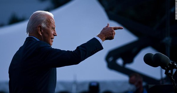 CNNPolitics's tweet photo. Joe Biden announces a record $383 million fundraising haul for September https://t.co/16FPnAJkng https://t.co/F9fCQ9UpPR