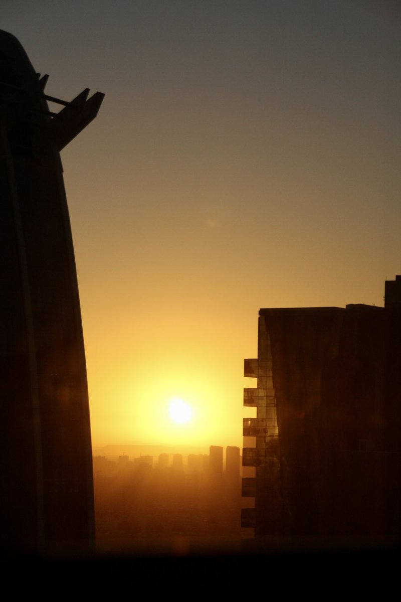 MikeGPTweets's tweet photo. Good Morning don’t forget to catch your breath during these busy tough days #breathingtogether #Wellbeing #Mindfulness #dubailife https://t.co/moF3BHfYFi