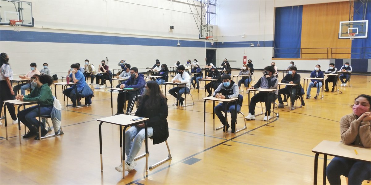 RickoverNavalHS's tweet photo. Welcomed our Juniors and Seniors back into school to take the PSAT/SATs!  Can't wait to see their awesome scores!  #RickoverStrong @ChiPubSchools https://t.co/VcchuKrlHj