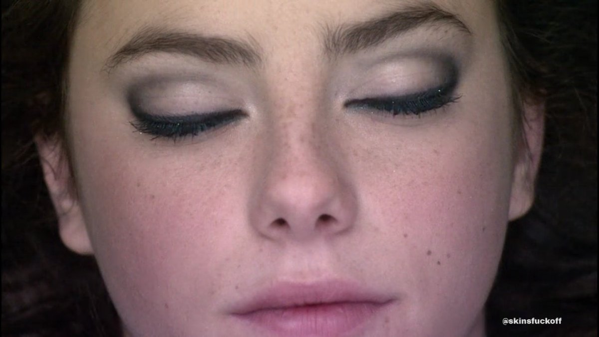 skinsfuckoff's tweet photo. effy stonem https://t.co/CRSIWpmsUH