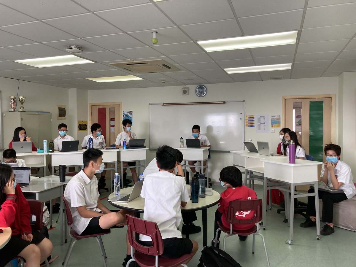 And we are off!! The first House of Commons session in ImagiNation is underway and bills are being debated into law! #CivicMirror #SocialStudies #TISMacao