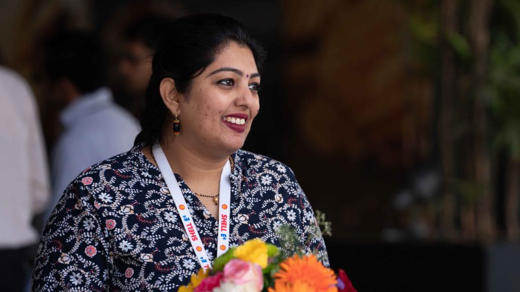 Shell_India's tweet image. 🧪 Top-quality testing infrastructure 
📚 Advice from leading industry experts
Discover more ways how #ShellE4 empowers energy #entrepreneurs to transform their disruptive ideas into successful businesses 🙌
go.shell.com/3lF2ORf