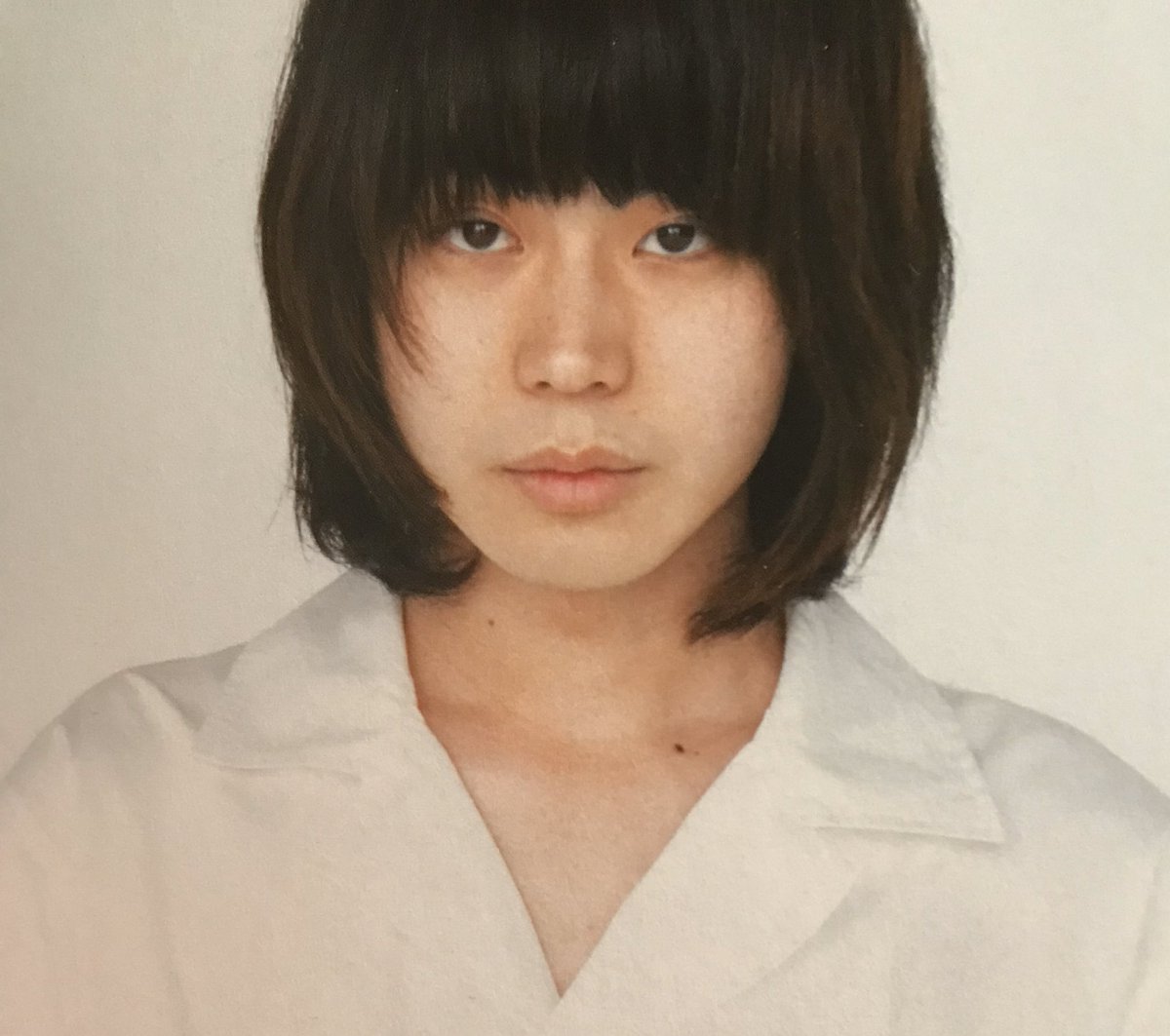 羊 Twitterren 若干垢抜けなさを感じるおかっぱも可愛いしくるくる巻きにしたらもっと可愛くなってしまう菅田将暉さんもいいな ほんと髪型で性別が行方不明になるしほとんど美少女なの凄い 羊 Twitterren 若干垢抜けなさを感じるおかっぱも可愛いしくるくる巻きにしたらもっと可愛くなってしまう菅田将暉さんもいいな ほんと髪型で性別が行方不明になるしほとんど美少女なの凄い