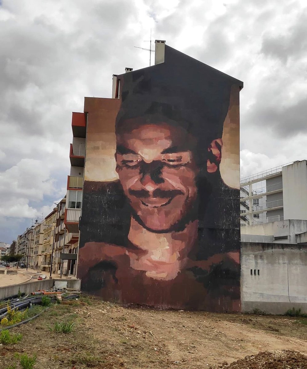 brababella's tweet photo. #Streetart by #AXELVOID @ #Leiria, Portugal, for #ArtePúblicaLeiria
https://t.co/9wnDAQuDqg #arteurbana #urbanart #murals #muralism https://t.co/BHkCBqOLX2