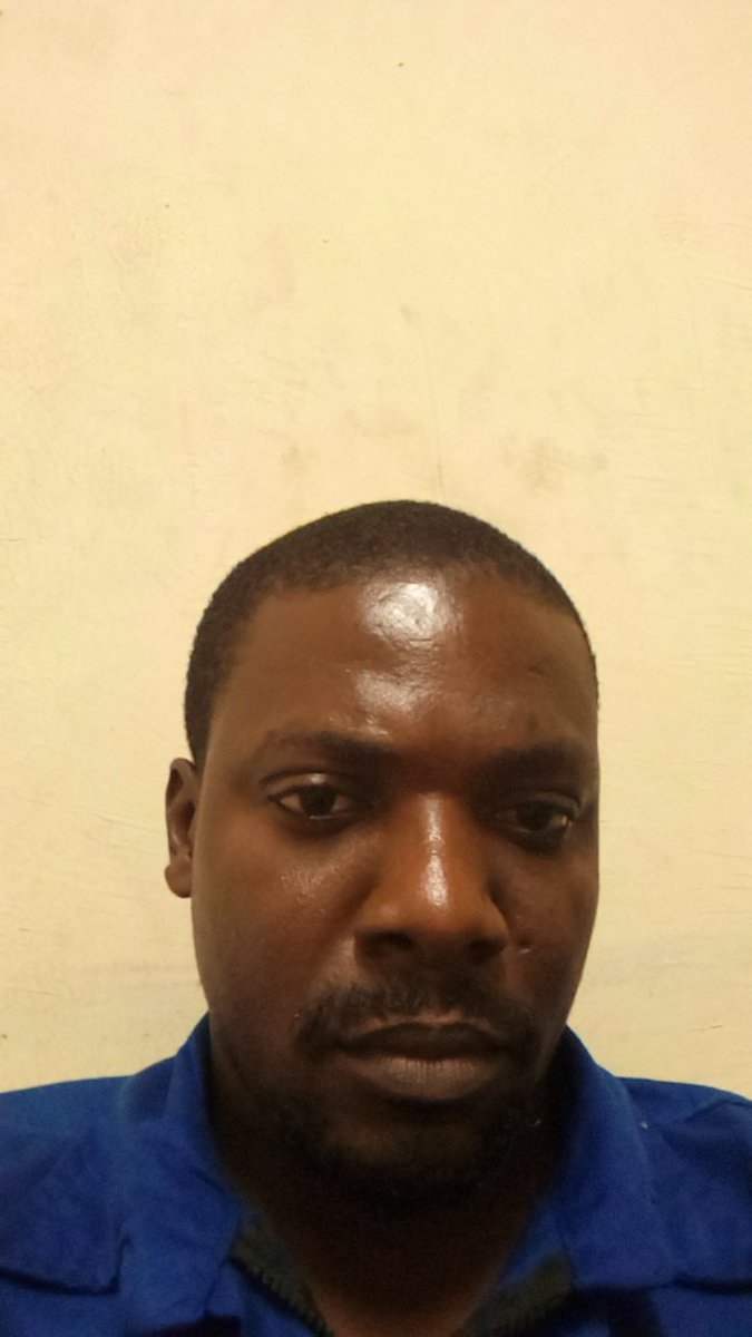 Flash12110's tweet photo. Wat we all are fighting for is not all about ending sars is all about end bad government end increment of fuel increment of NEPA bill increment of transportation and housing #... End everything nw https://t.co/FVzBnzARTE