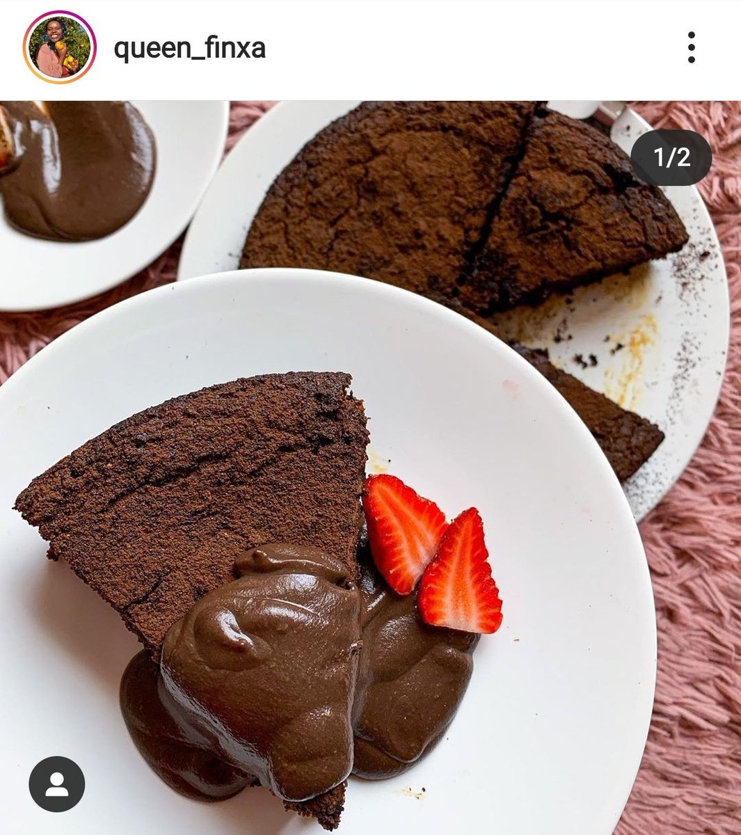 Oyamatjie's tweet photo. @sindivanzyl Zandile Finxa is a Consumer Scientist (food and nutrition), youtuber and chef that specialises in plant based content. Her Youtube and IG handles are in the last two frames. Hit her up for your recipe development gigs too! #PlugAFriend https://t.co/wMyxOfkcd3