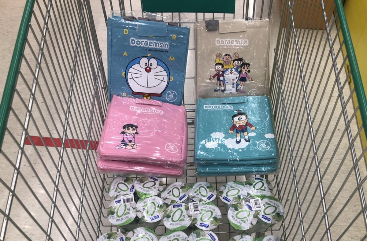 or_pfc's tweet photo. ไหนใครรีบ ไม่มี๊😂
#เป๊กผลิตโชค
#PeckPaLitChoke
#DutchieCollection
#DutchieYoghurt https://t.co/DHBLD8zGM1