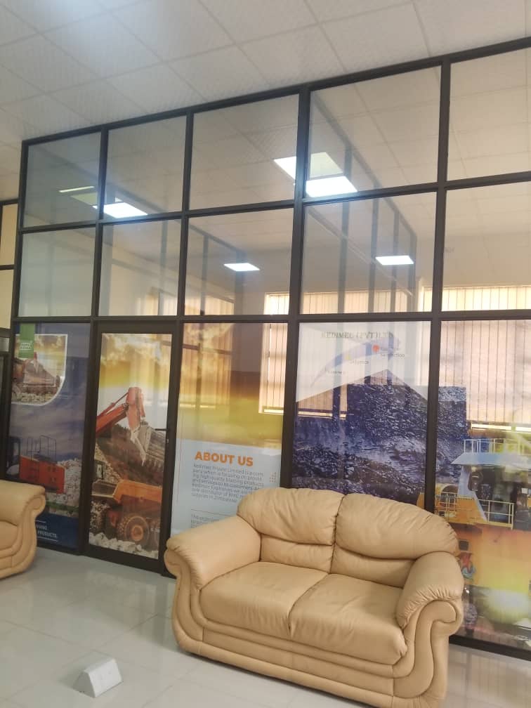 MalonicG's tweet photo. We also do office partitions. 

Get in touch for any office partitions of your choice. #anotherhappycustomer https://t.co/WriKrurJt0