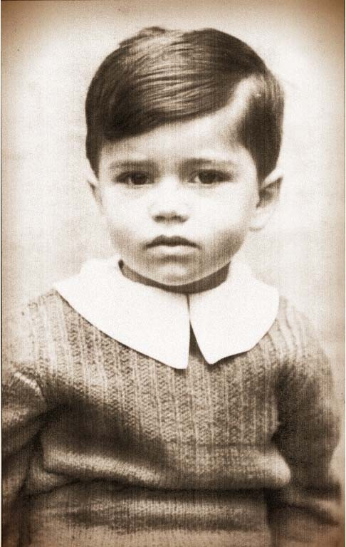 15 October 1937 | French Jewish boy Jacques Wisznia was born in Paris.

In February 1943 he was deported to #Auschwitz from #Drancy. After the selection he was murdered in a gas chamber.