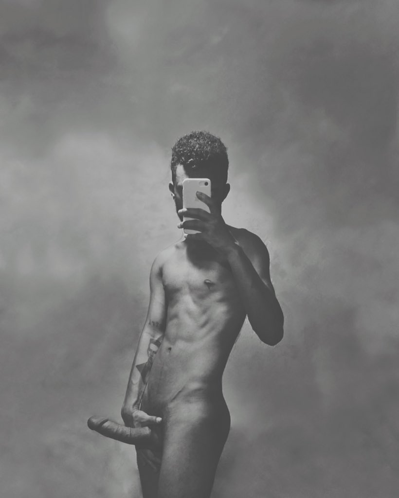 Vocês curtem nude conceitual?
